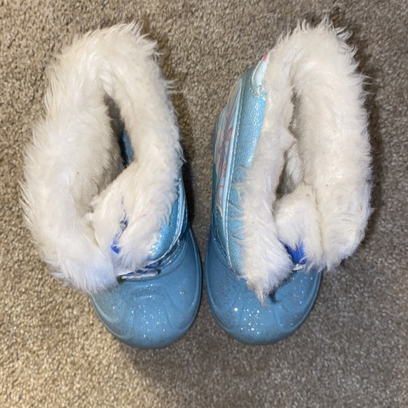 Frozen Toddler Baby Snow boots Elsa Anna Disney Light Up Waterproof - Picture 4 of 7